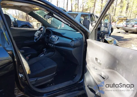 2019 Nissan Kicks S from USA, damaged, VIN 3N1CP5CU2KL547459